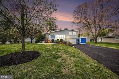 1666 Muhlenburg Dr, Blue Bell, PA 19422
