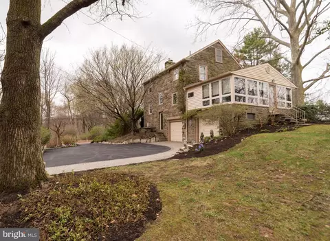 495 Byberry Rd, Huntingdon Valley, PA 19006