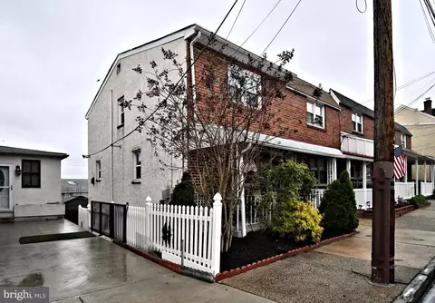 69 W 5th St, Bridgeport, PA 19405