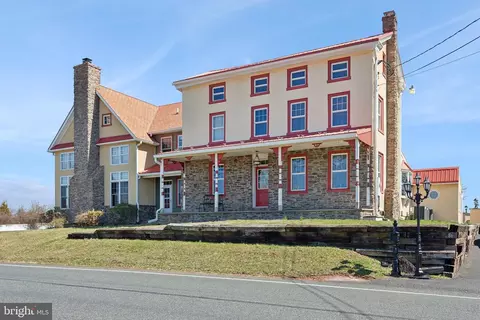 86 Sunset Rd, Royersford, PA 19468