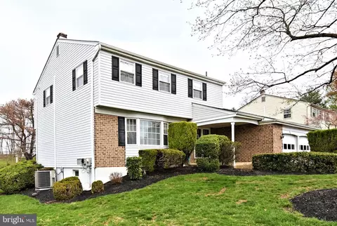 745 Champlain Dr, King Of Prussia, PA 19406
