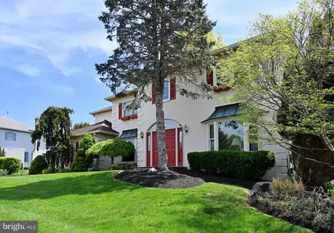 6 Chandler Ct, Ambler, PA 19002