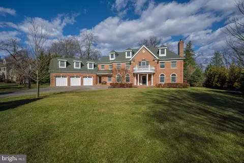 315 Wynne Ln, Penn Valley, PA 19072