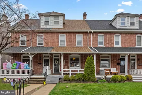 405 York Ave, Lansdale, PA 19446