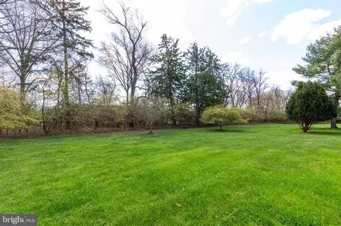 32 Ramsgate Ct, Blue Bell, PA 19422