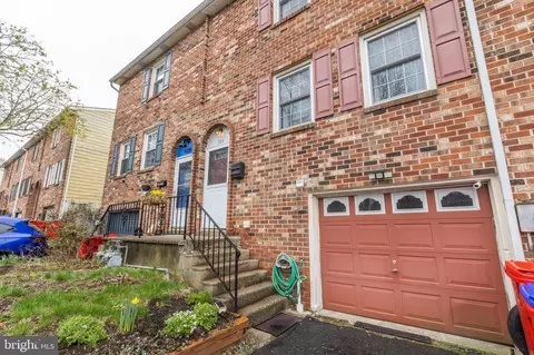 526 Valley Ln, Souderton, PA 18964