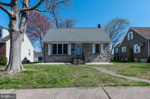 33 W 9th St, Pottstown, PA 19464