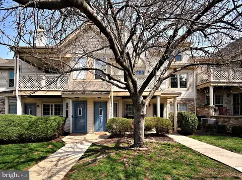 704 Foxmeadow Dr #CONDO 704, Royersford, PA 19468