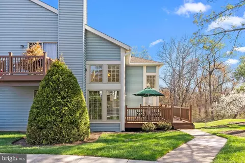441 Brown Briar Cir, Horsham, PA 19044