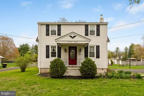 1713 N Line St, Lansdale, PA 19446