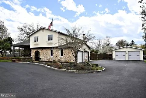 1329 Horsham Rd, Ambler, PA 19002