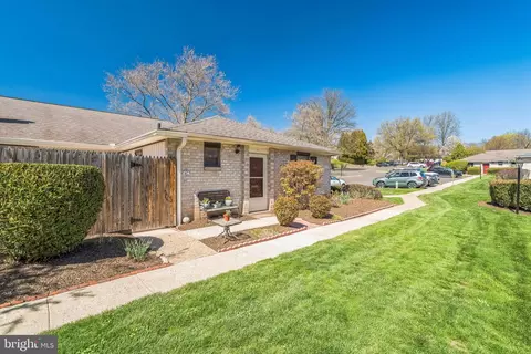 501 N Bethlehem Pike #6-C, Ambler, PA 19002