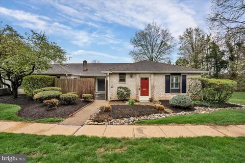 501 N Bethlehem Pike #2-B, Ambler, PA 19002