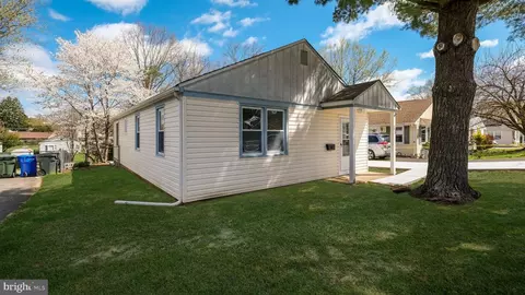 2633 Barnes Ave, Abington, PA 19001