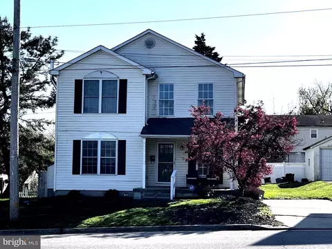 2610 Dumont Ave, Glenside, PA 19038