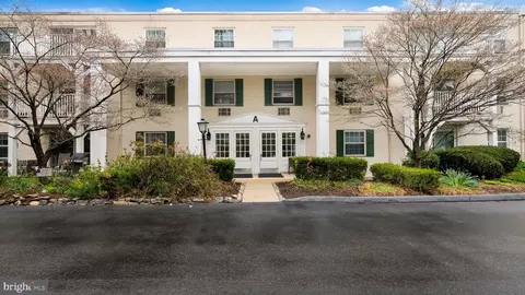250 Ridge Pike #CONDO 337, Lafayette Hill, PA 19444