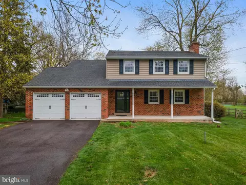 33 Derstine Rd, Hatfield, PA 19440