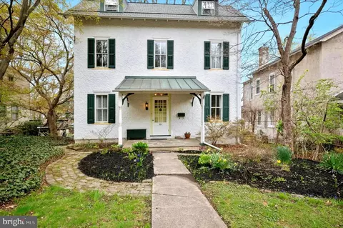 25 Bells Ml, Glenside, PA 19038