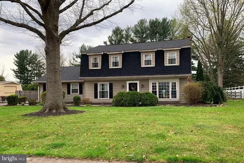 913 Woodland Ave, East Norriton, PA 19403