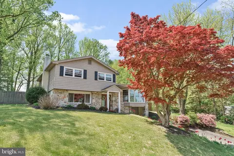 507 Thrush Dr, Dresher, PA 19025