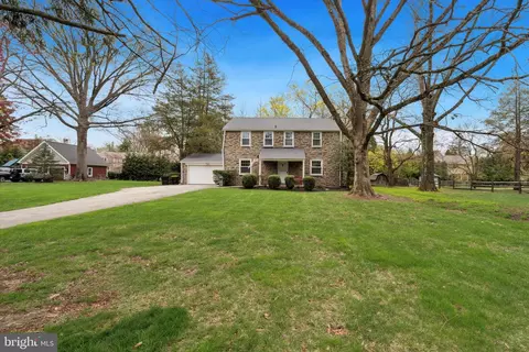 1078 Union Meeting Rd, Blue Bell, PA 19422