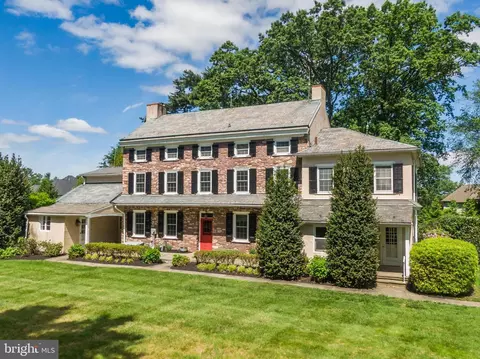 895 Summerset Pl, Ambler, PA 19002