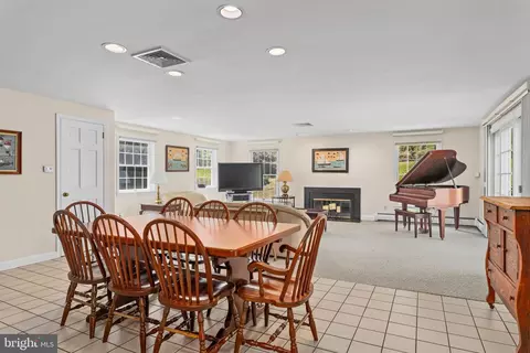 912 Centennial Rd, Penn Valley, PA 19072 photo 16