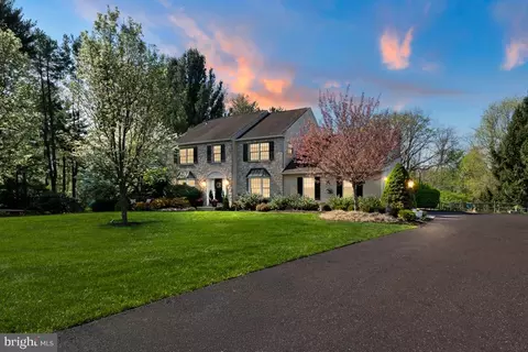 427 Carmichael Dr, North Wales, PA 19454