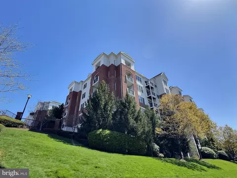 200 W Elm St #1210, Conshohocken, PA 19428