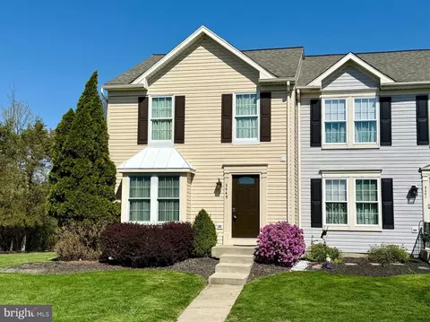 3449 Westview Dr, Perkiomenville, PA 18074