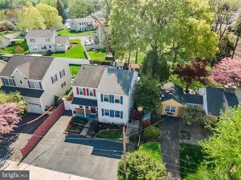 50 Lynn Ave, Oreland, PA 19075