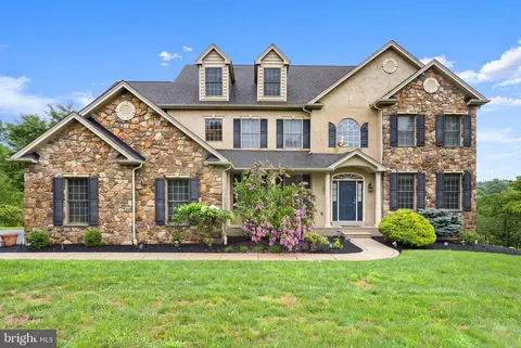 1368 Spring Hill Rd, Eagleville, PA 19403