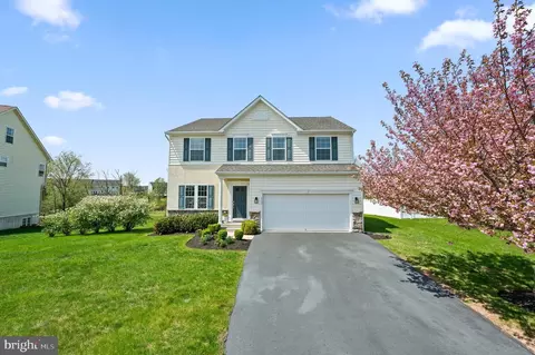 117 Garnet Dr, Gilbertsville, PA 19525