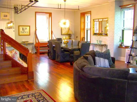 Dining - 335 Bent Rd, Wyncote, PA 19095 photo 1 of 6