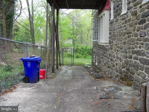 Exterior - 335 Bent Rd, Wyncote, PA 19095 photo 2 of 4
