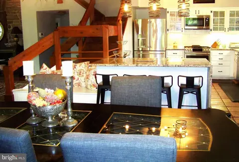 Dining - 335 Bent Rd, Wyncote, PA 19095 photo 5 of 6