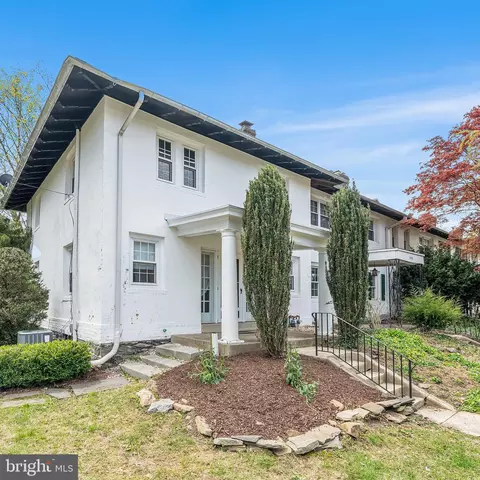 220 W Montgomery Ave, Haverford, PA 19041