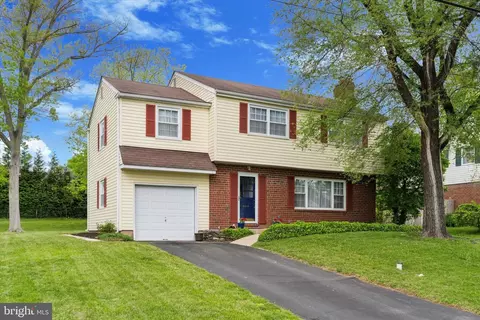 3015 Meredith Ln, Plymouth Meeting, PA 19462
