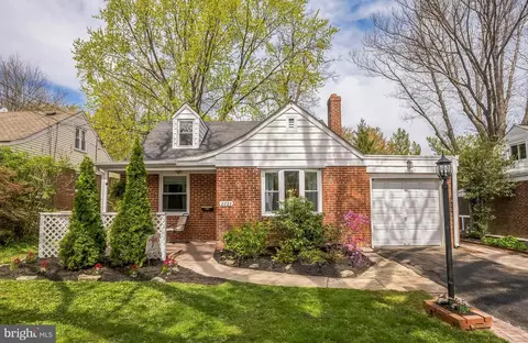 2233 Charles St, Glenside, PA 19038