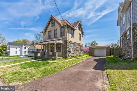 818 E Abington Ave, Glenside, PA 19038