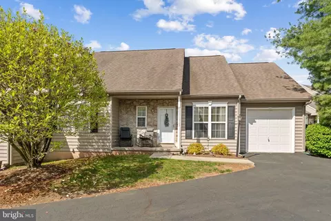 989 Independence Ln #16, Lansdale, PA 19446