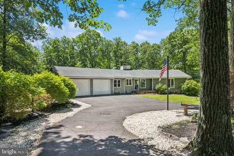 712 Ridge Rd, Telford, PA 18969