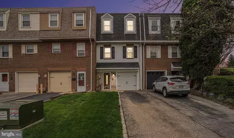 169 Sutcliffe Ln, Conshohocken, PA 19428