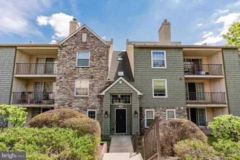 301 Deer Run, Norristown, PA 19403