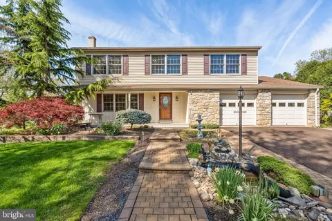 1290 Stonybrook Ln, Lansdale, PA 19446