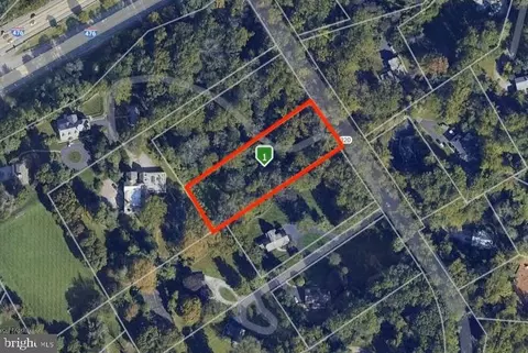 1962 Montgomery Ave, Villanova, PA 19085