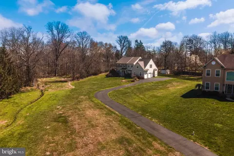609 Ida Ln, Hatfield, PA 19440