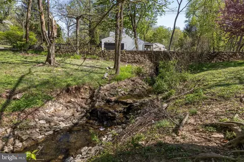 2304 Terwood Rd, Huntingdon Valley, PA 19006