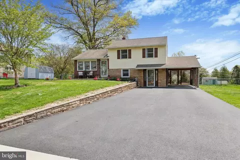114 Henry Rd, Norristown, PA 19403