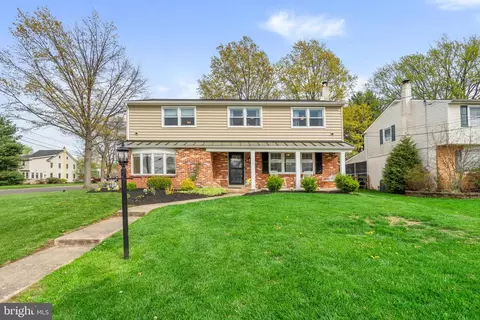 419 Edgewood Ave, Lansdale, PA 19446